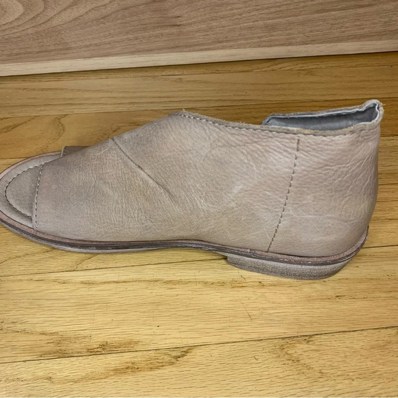 Free People Mont Blanc Asymmetrical Sandal - Size 38 - Picture 9 of 11